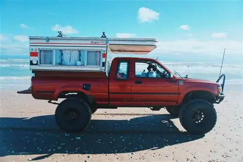 Удивительный и доступный Toyota Pickup Camper от Overland Nomad
