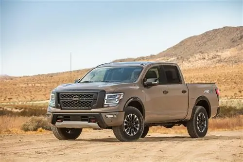 Новый Nissan Titan Pro-4X мощностью 400 л.с