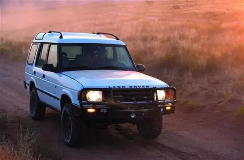 Сборка суперкара: Land Rover Discovery I SD от Overland Journal - часть II