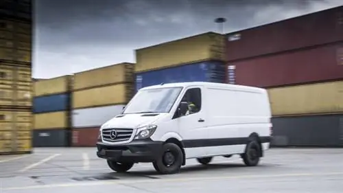 Mercedes Benz представляет новый рабочий фургон Sprinter