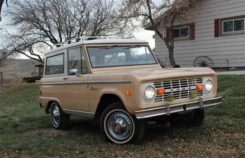 La Aduana: Ford Bronco 1977 года, один владелец, 43 000 миль