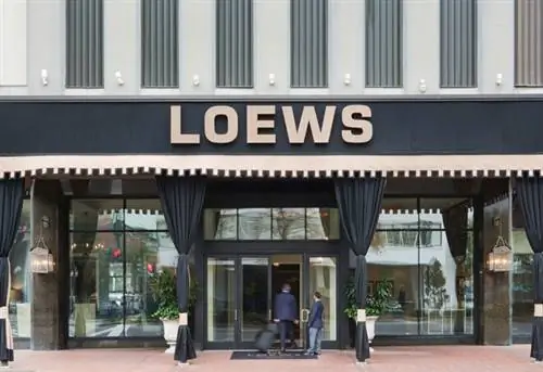 Центральный деловой район, отель Loews New Orleans, современный отель Big Easy, река Миссисипи, семья Бреннан