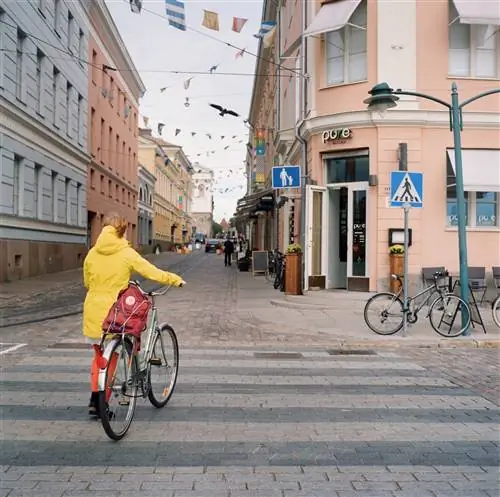 Угол улиц Pojoisesplanadi и Katariinankatu.
