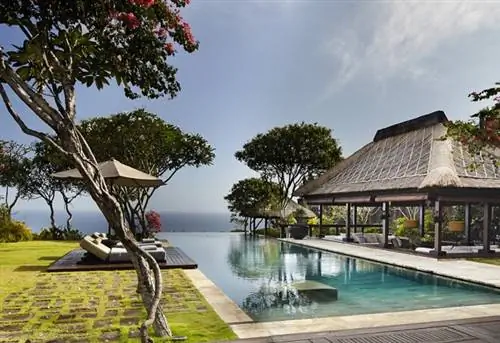 Булгари Бали, курорт.