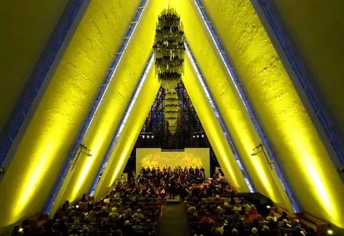 Йозеф Гайдн - киркемузыкальный верк, Скапельсен. Det Norske Solistkoret Det Norske Blåseensemble Tromsø Kammerorkester DIRIGENT: Herbert Böck Фото: Yngve Olsen Saebbe