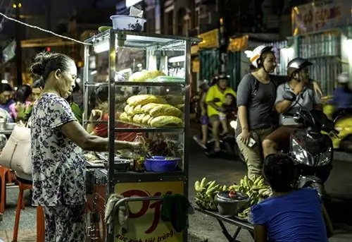 Изображения из тура Street Foodies Saigon Tour Изображения из тура Street Foodies Saigon Tour