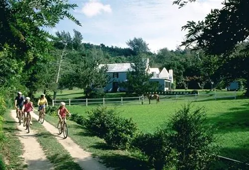 езда на велосипеде, Бермудские острова, тропа, железная дорога, семья