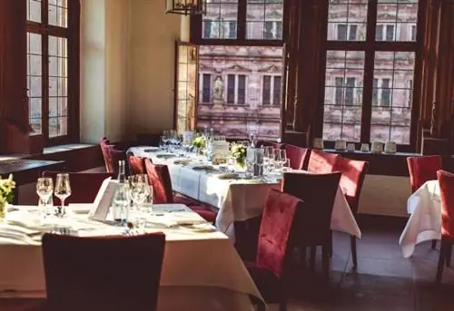 Ресторан внутри Гейдельбергского замка, Scharff’s Schlossweinstube, в Гейдельберге, Германия.