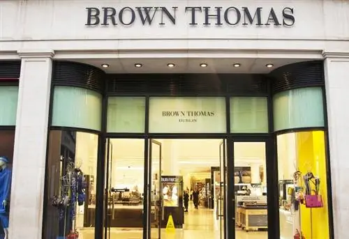 Универмаг Brown Thomas, Дублин, Ирландия.