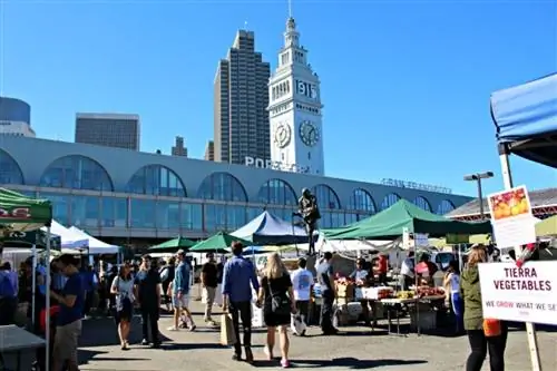 Фермерский рынок Ferry Plaza