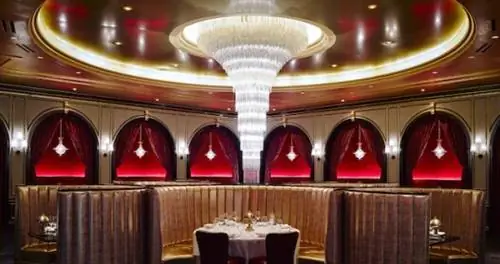 5 мест в Нью-Вегасе, где можно поужинать и выпить