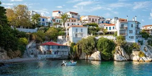 United открывает летние рейсы в Грецию, Исландию и Хорватию