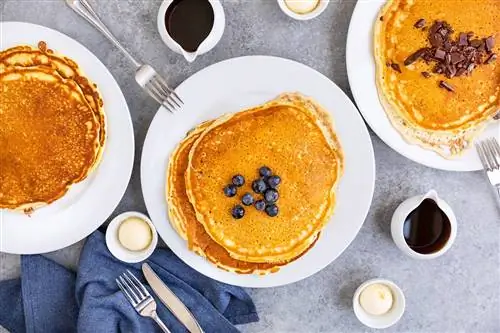 Блины, лепешки из кукурузной муки, бутерброды с яичницей: приходите голодными в Гекльберри.