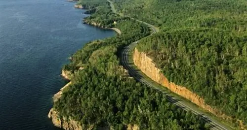 7 классических автомобильных поездок по Среднему Западу в этом году