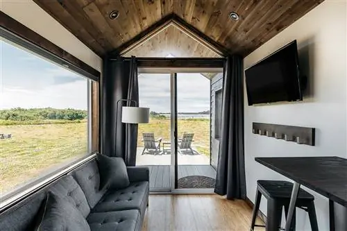 Bay Point Landing - это место для глэмпинга в Кус-Бей, штат Орегон.