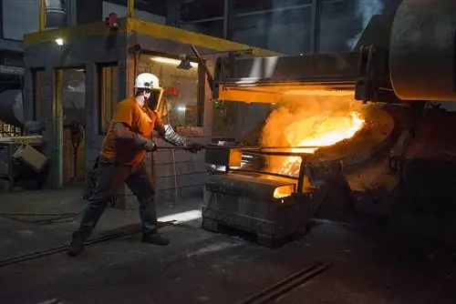 open-uri20180810-6059-nhejkv