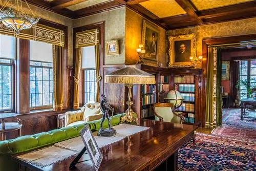 Помимо красивых комнат и садов особняк Гленшин скрывает страшную тайну.