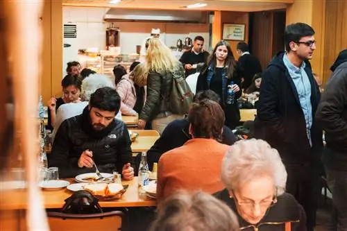 Переполненный день в Озконаке