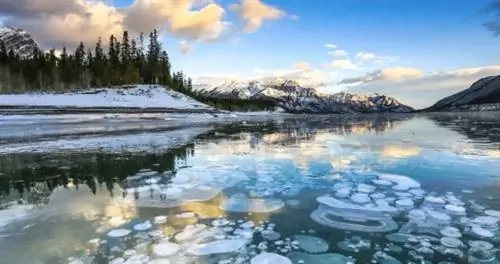 7 основных мест для посещения в Альберте