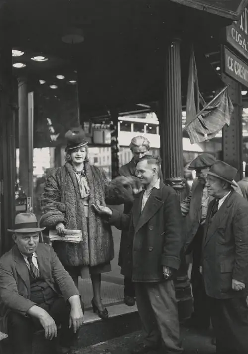 Мази, королева Бауэри, Нью-Йорк, 1946 год.