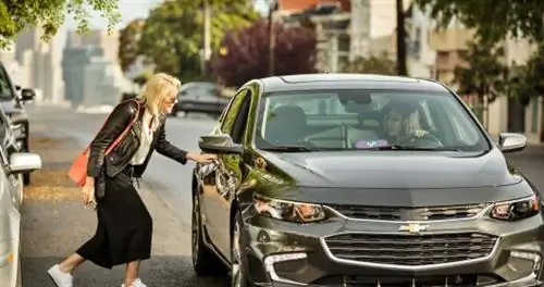 Поездки Lyft теперь будут приносить вам баллы авиакомпаний