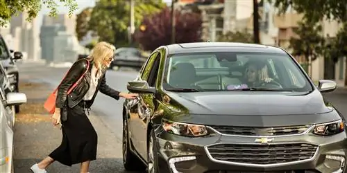 Поездки Lyft теперь будут приносить вам баллы авиакомпаний