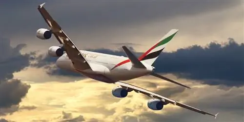 Распродажа Эмирейтс ко Дню святого Валентина включает в себя перелеты по Европе туда и обратно за 589 долларов США