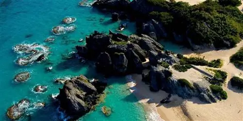 Бермудские острова ослабляют требования для полностью вакцинированных путешественников