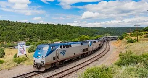 Получите половину скидки на тарифы на отдельные номера на самых живописных маршрутах Amtrak этой весной