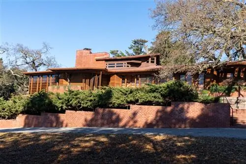 Hanna-Honeycomb House открыт только два раза в год.