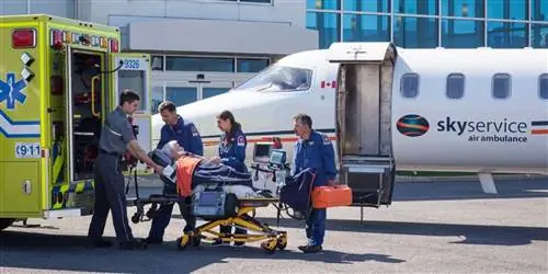 Ушиблись в отпуске? Познакомьтесь со своим спасателем