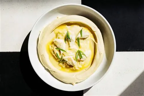 Blue Crab Hummus всегда в меню Saba.