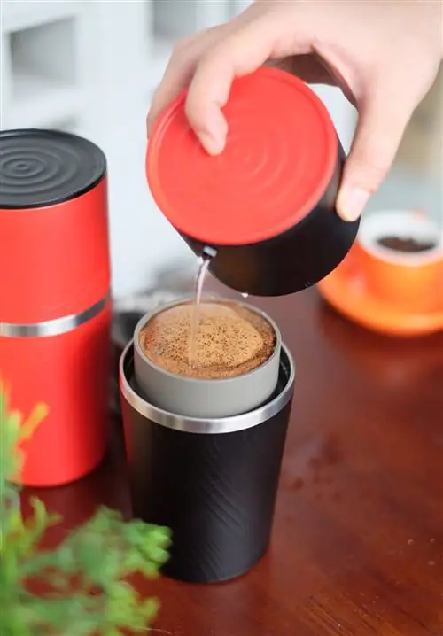 Измельчите, налейте, и через четыре минуты все готово.