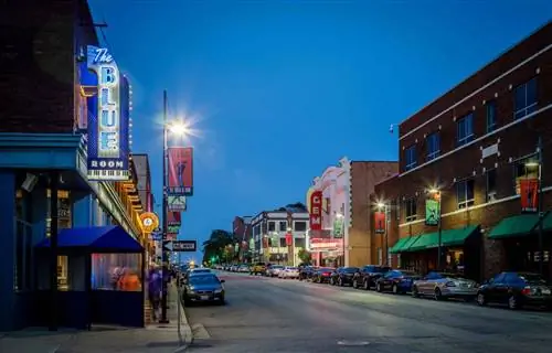 Легендарная Голубая комната в 18th & Vine Historic Jazz District