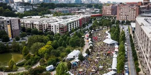 Отведайте 7 летних фестивалей еды и вина