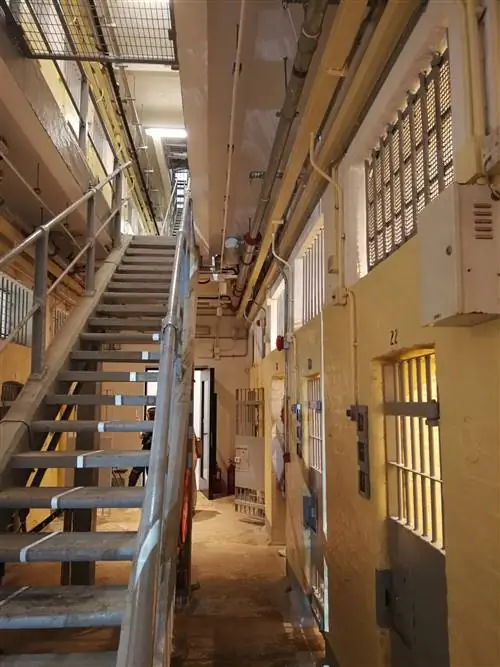 Бывшая тюрьма открылась как художественный комплекс в начале этого года.