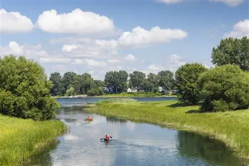 Каяк, морская деятельность