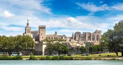 Места, где ваш доллар США пойдет далеко осенью