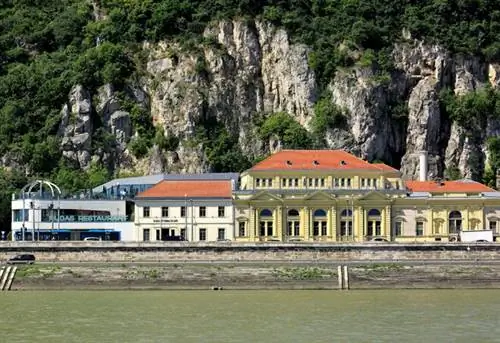 Унгарн, Миттелунгарн, Будапешт, Донау, Хауптштадт, Рудас Бад-ам-Донауфер-ин-Буда-фор-дем-Геллертберг, Термалбад и Швимбад, Туризмус, Всемирная культура ЮНЕСКО