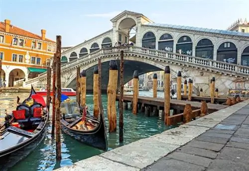 Гранд-канал, мост Риальто, Венеция, Венето, Италия