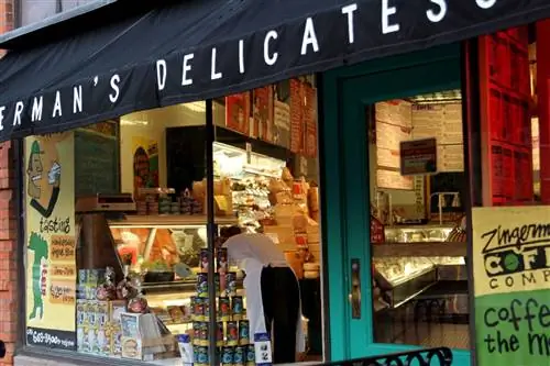 Zingerman’s Delicatessen - фаворит среди студентов Мичиганского университета и жителей Анн-Арбора.