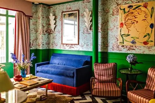 Унылые сетевые отели - это не то.