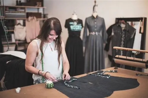 Джесси Смит в Western Grace