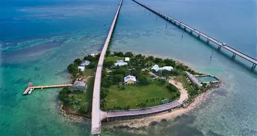 Пляж Сомбреро