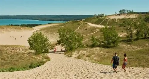 Национальный берег озера Дюны Спящего Медведя в Мичигане