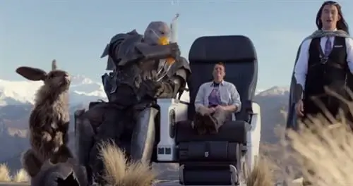 Видео о безопасности в самолетах, которые действительно интересно смотреть