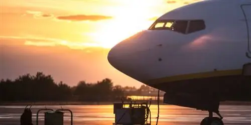 Еще один Boeing 737 Max Hitch может еще больше задержать посадку на мель