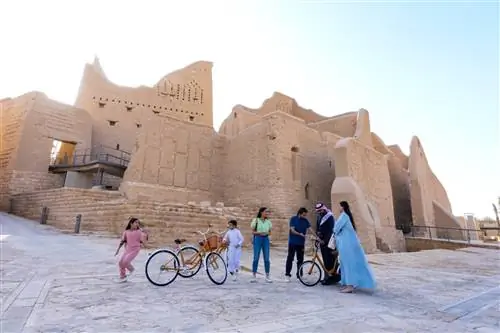 Прошлое оживает в Дирии