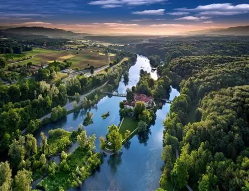 Место, место, место: Relais &Chateaux's Hotel Grad Otočec Место, место, место: Relais &Chateaux's Hotel Grad Otočec