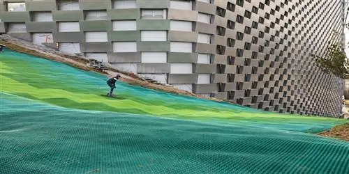 Открыта электростанция Bjarke Ingels Group с лыжным склоном